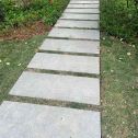 南通 芝麻黑小区踏步、汀步石铺装效果
