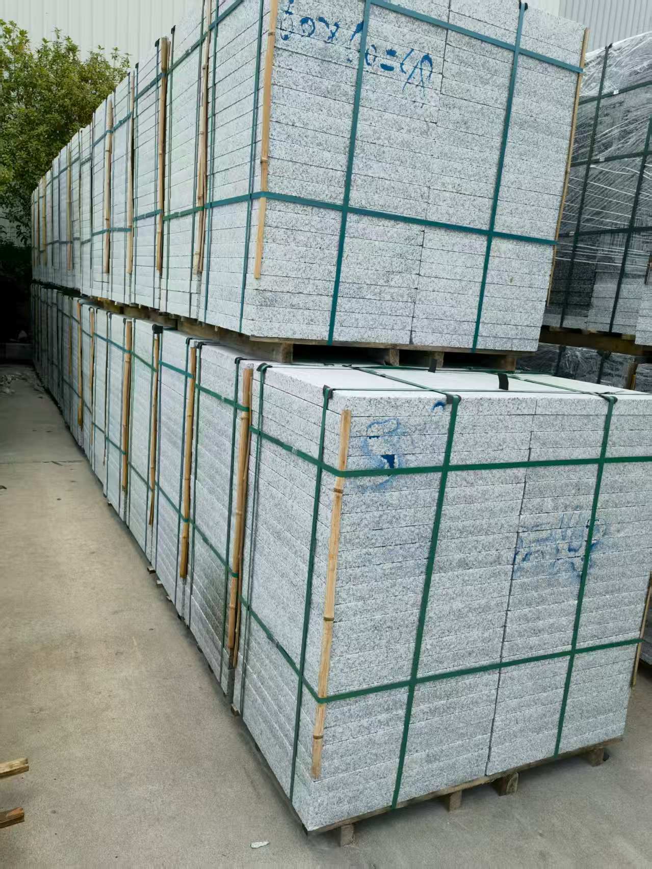南通 大花芙蓉白火烧成品，市政园林广场地铺石
