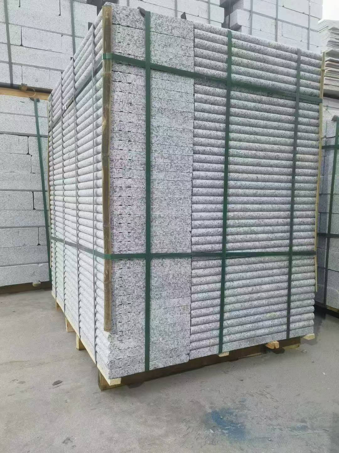 南通 芙蓉白3公分厚磨圆边、拉槽，楼梯踏步